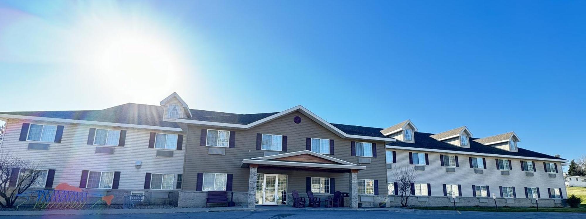 Country Trails Inn &Suites Lanesboro Exterior photo